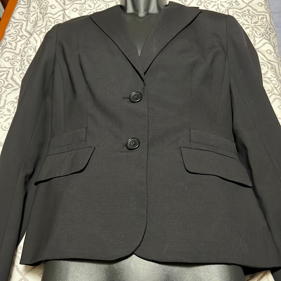 Blazer - Picture 1 of 1